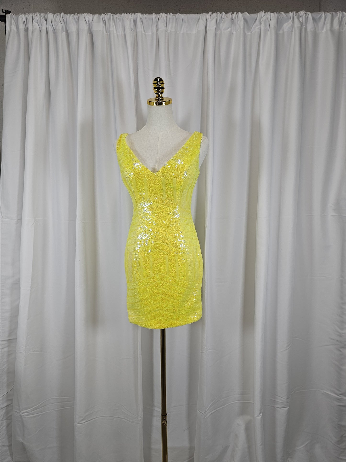 Sunny Sparkle Sequin Dress: Shine Bright Like a Star!