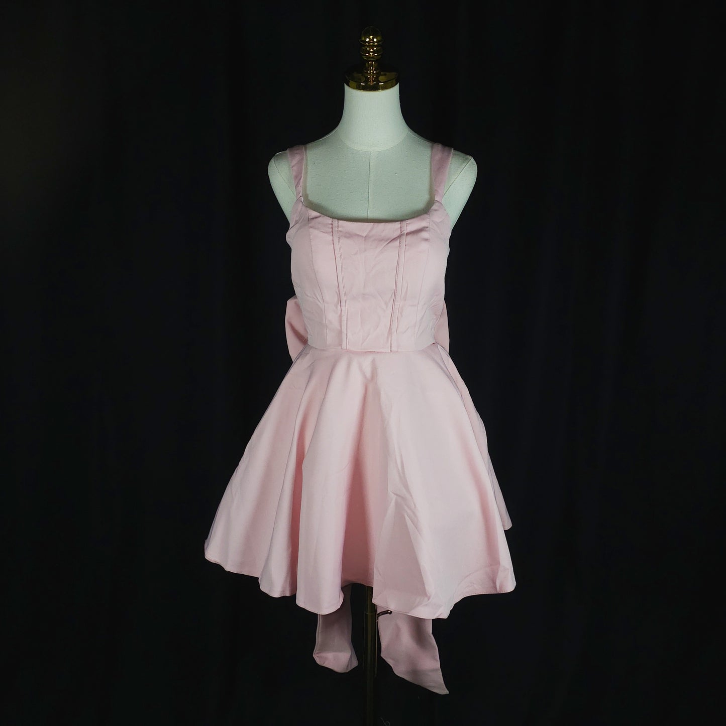 Chic Bubblegum Dream with a Bow on Top