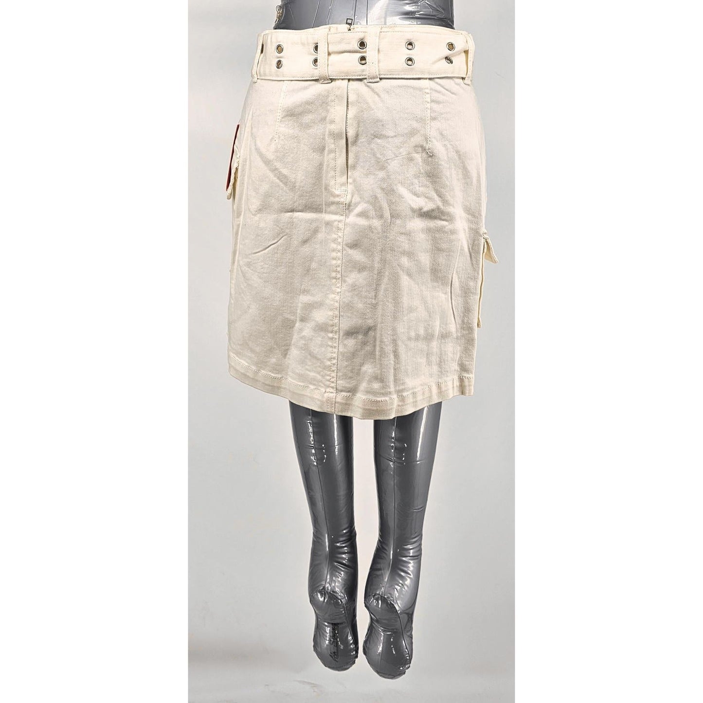 Juicy Couture Denim Cargo Skirt w/belt Utility Meets Style! White/12