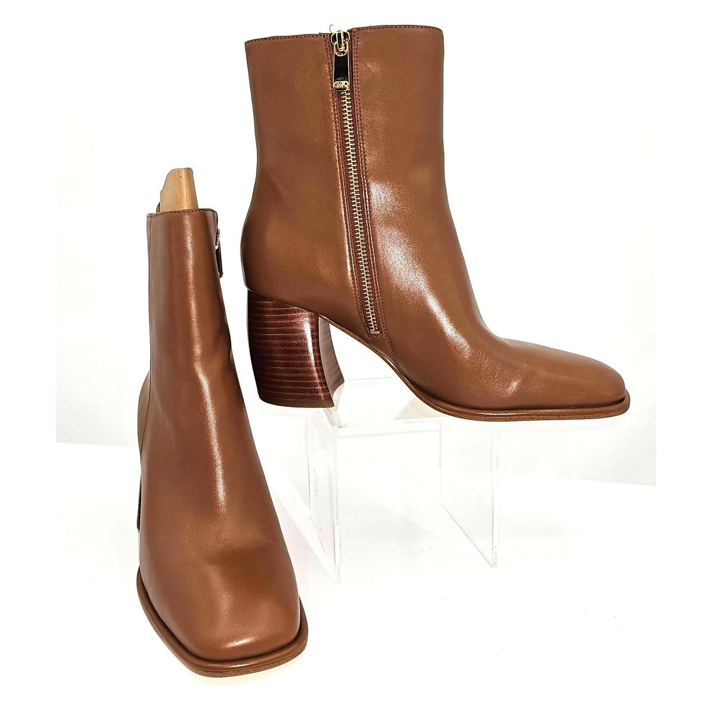 Michael Kors Maude Leather Bootie/8.5