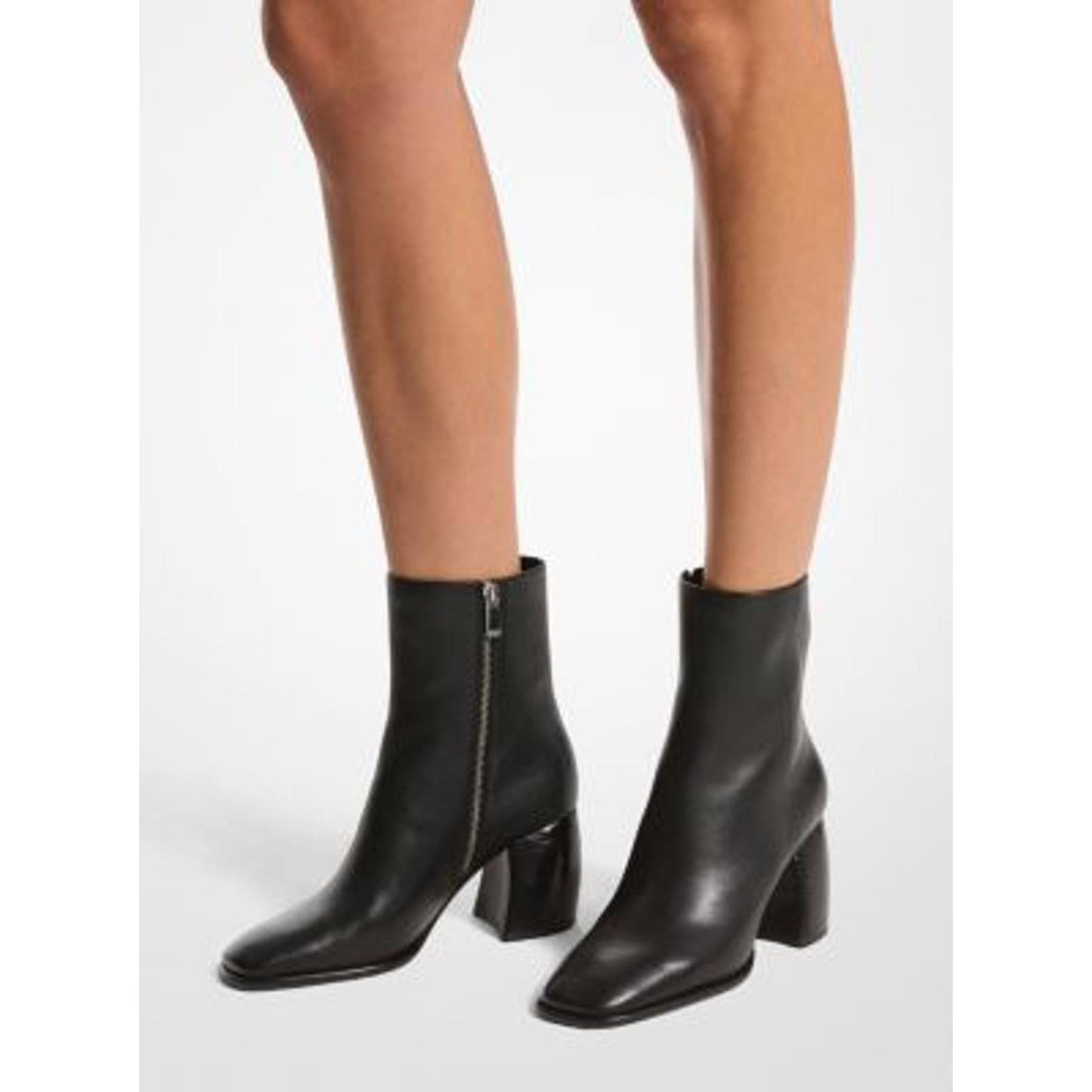 Michael Kors Maude Leather Bootie/8.5