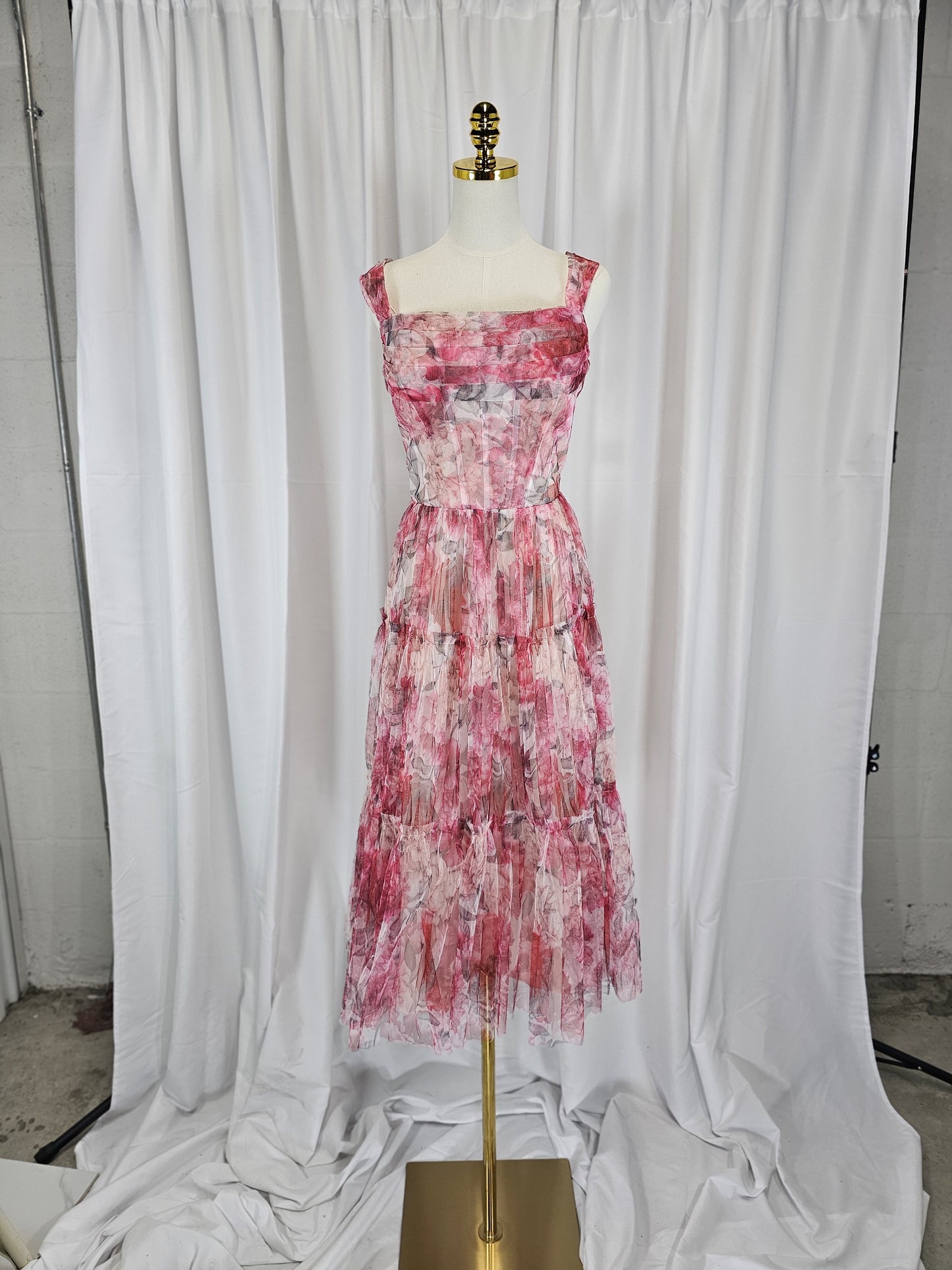 Petal-Powered Party Dress: A Flirty Floral Fantasy