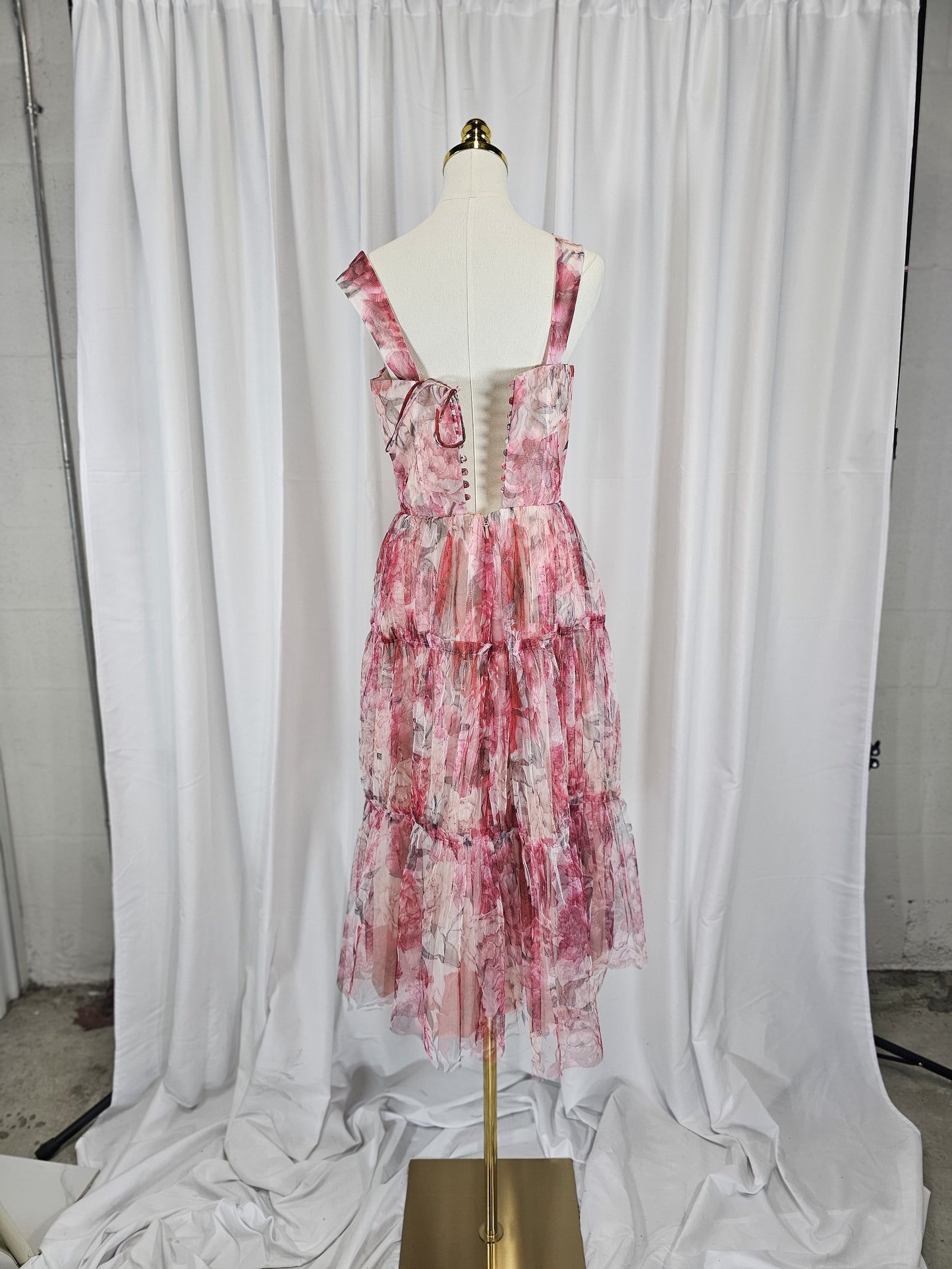 Petal-Powered Party Dress: A Flirty Floral Fantasy