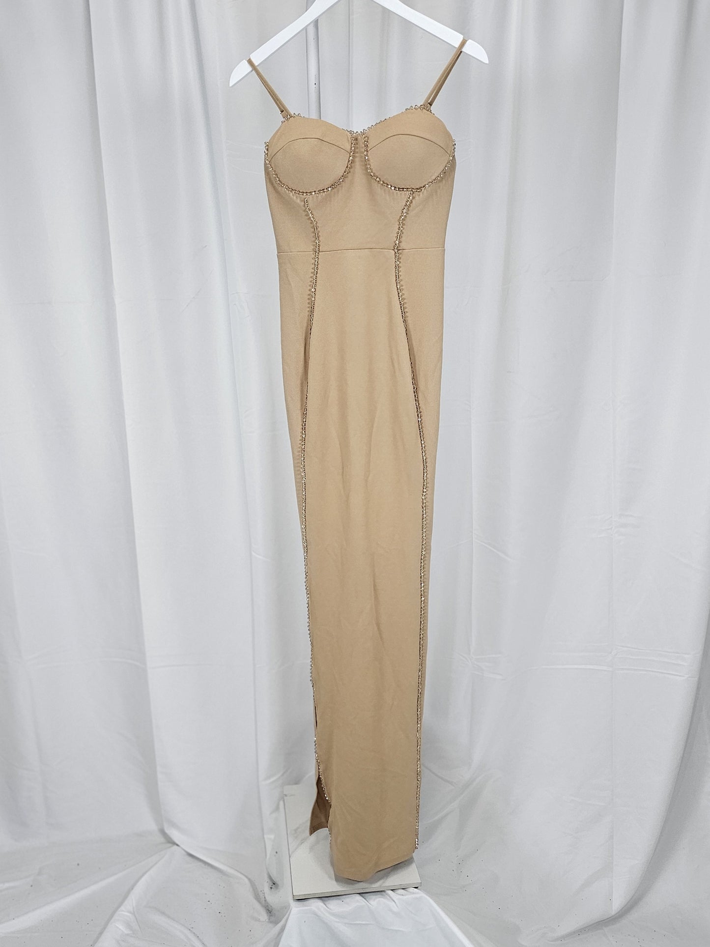 n Faeriesty Barely There Fancy: The Chic Bodycon Dream