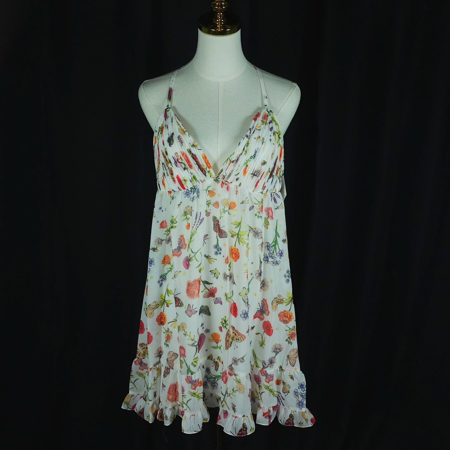 Floral Fantasy: The Dress That Blooms with You