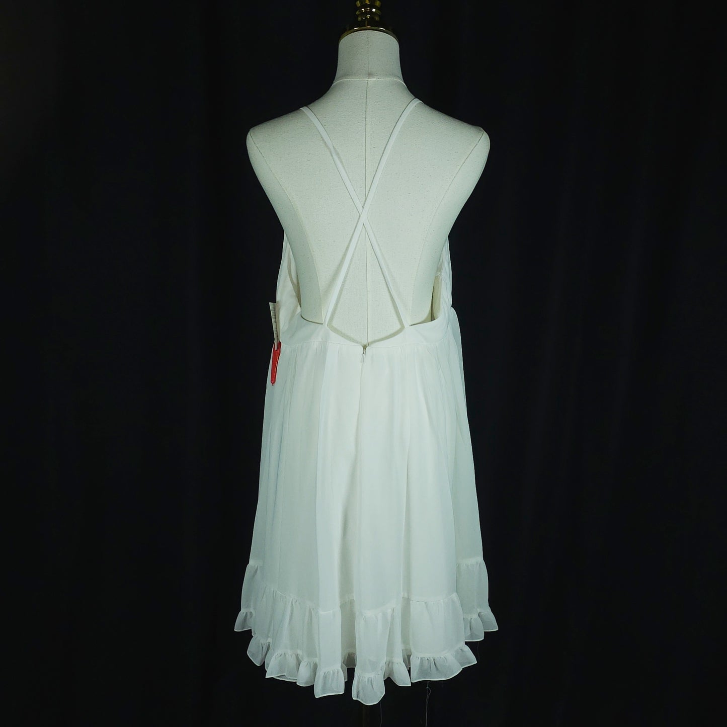 Whimsical White Wonderland Dress: Float into Fashion
