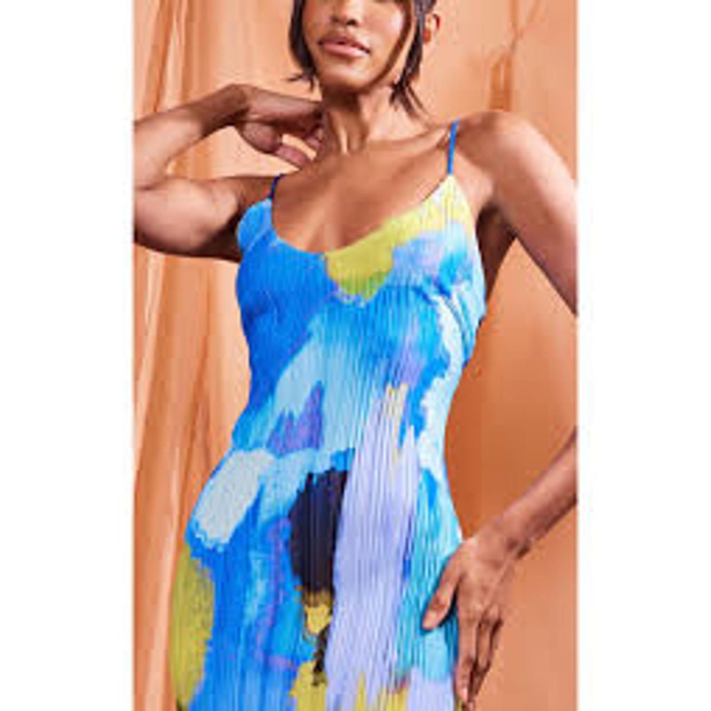 Prettylittlething Blue Abstract Print Plisse Low Back Strappy Maxi Dress/6