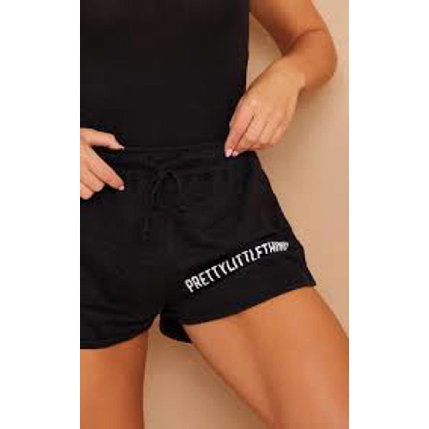Prettylittlething branded high waisted runner shorts/L