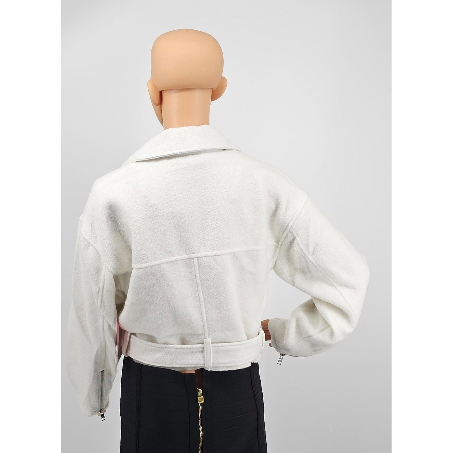 Chic White Faux Leather Moto Jacket with Belt/M