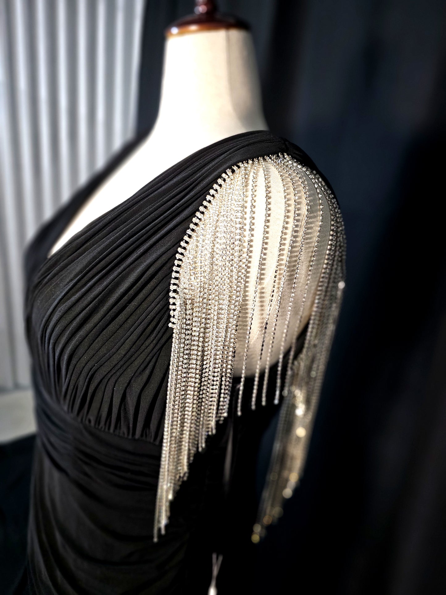 Mac Duggal Glamour on a Budget: The Sparkle Shift Gown