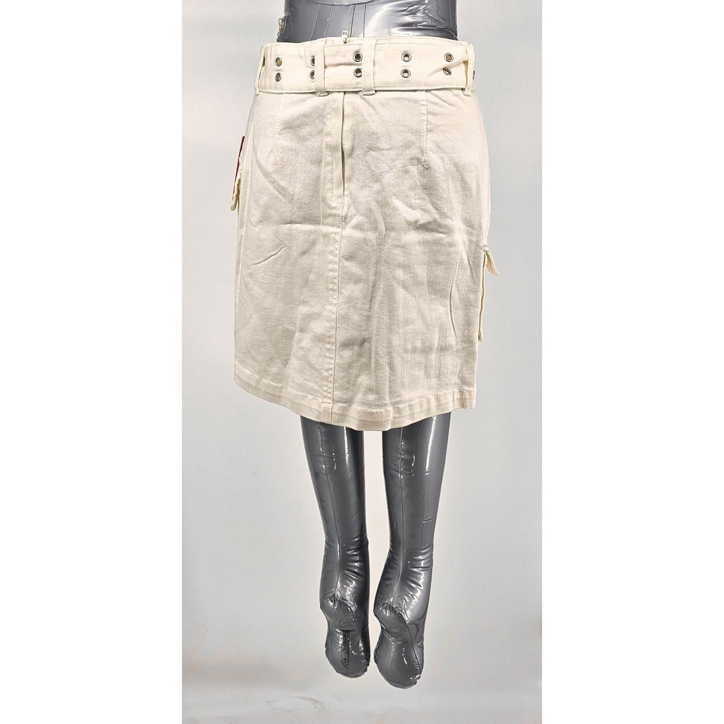 Juicy Couture Denim Cargo Skirt w/belt  Utility Meets Style! White/10
