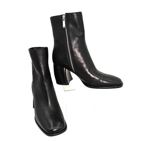 Michael Kors Maude Leather Bootie/8.5