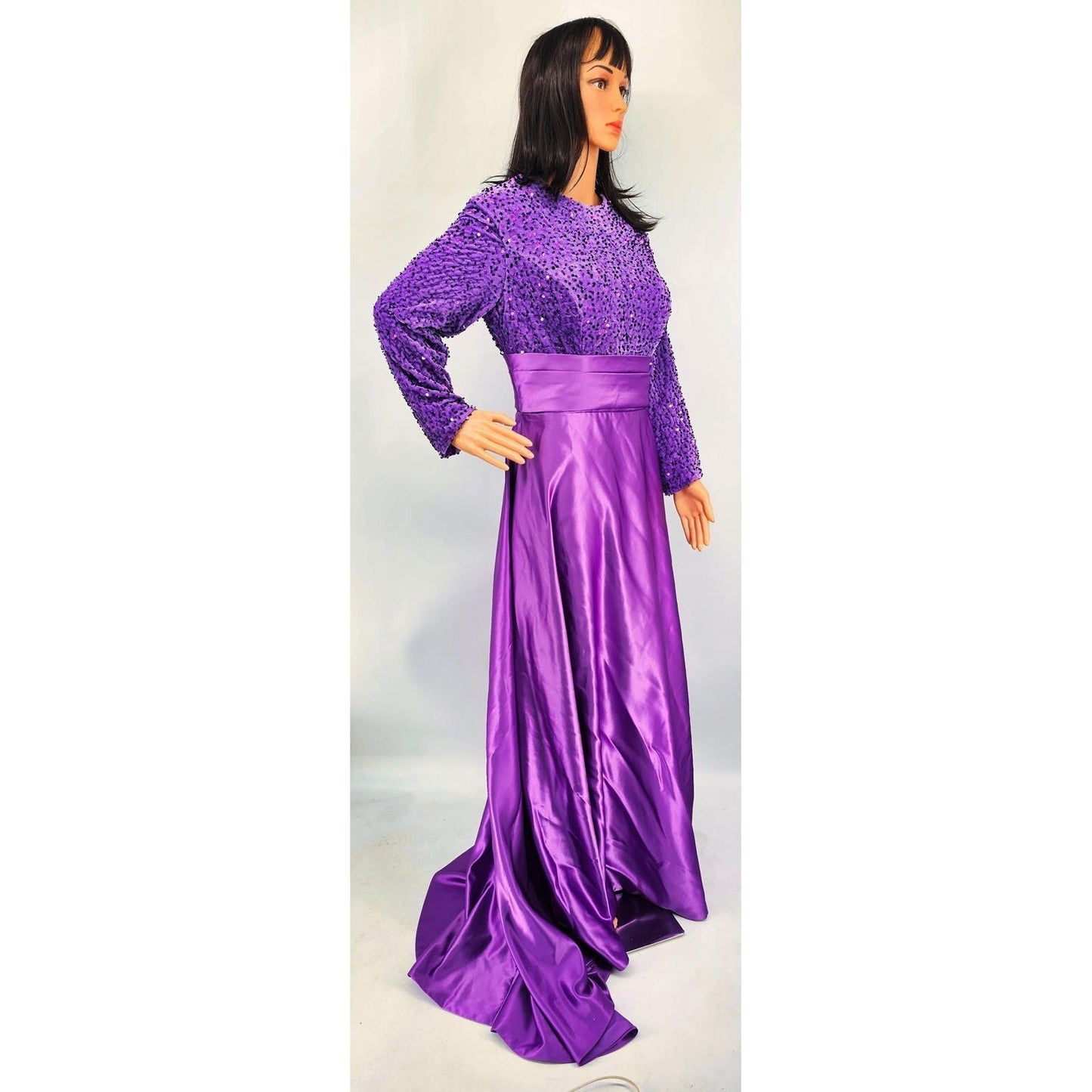 Dazzling Sequin & Satin Evening Gown - Long Sleeve Elegannce