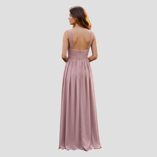 Blushing Beauty: The Versatile Dazzle Dress