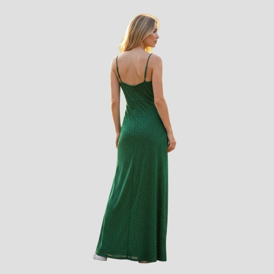 Emerald Enchantment: Dazzling Sparkling Dress