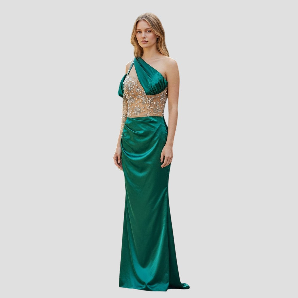 Glamour Unleashed: Sequined Emerald Dream Dress